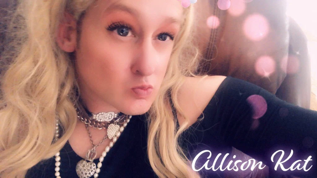 Allison Kat (Free)'s avatar