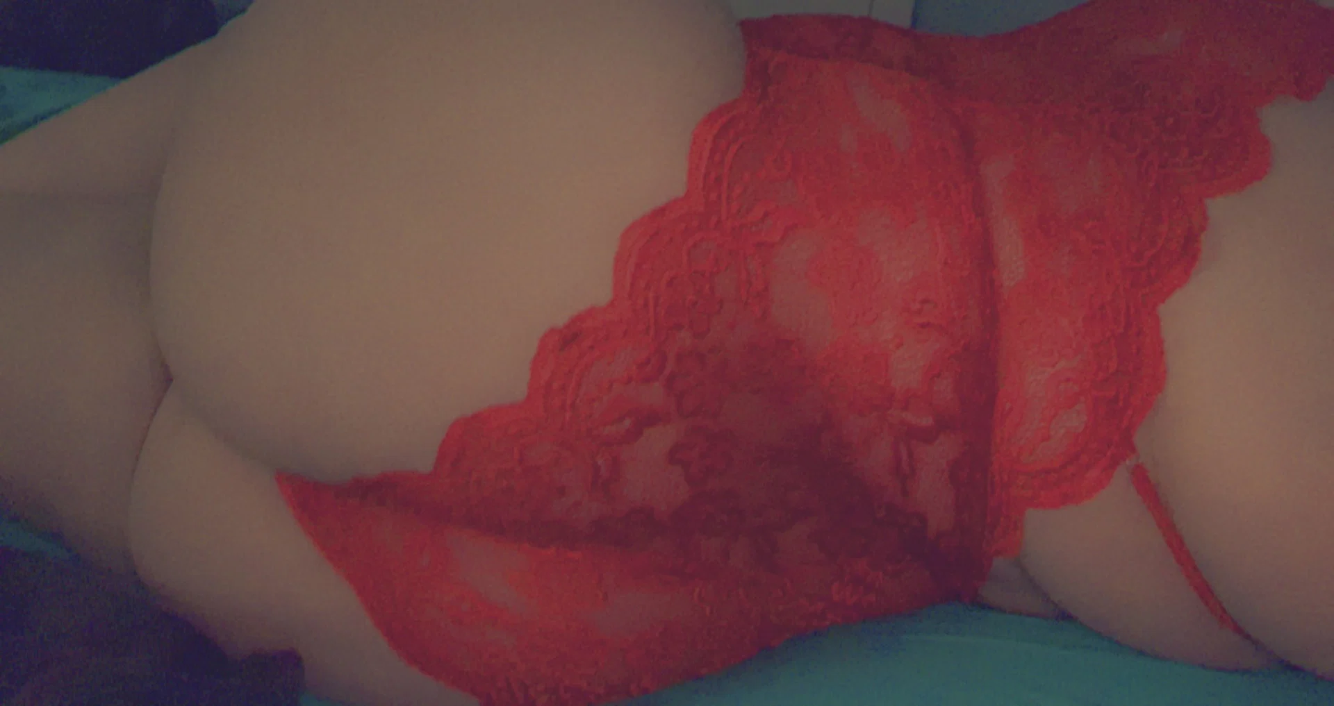 Alexis profile banner