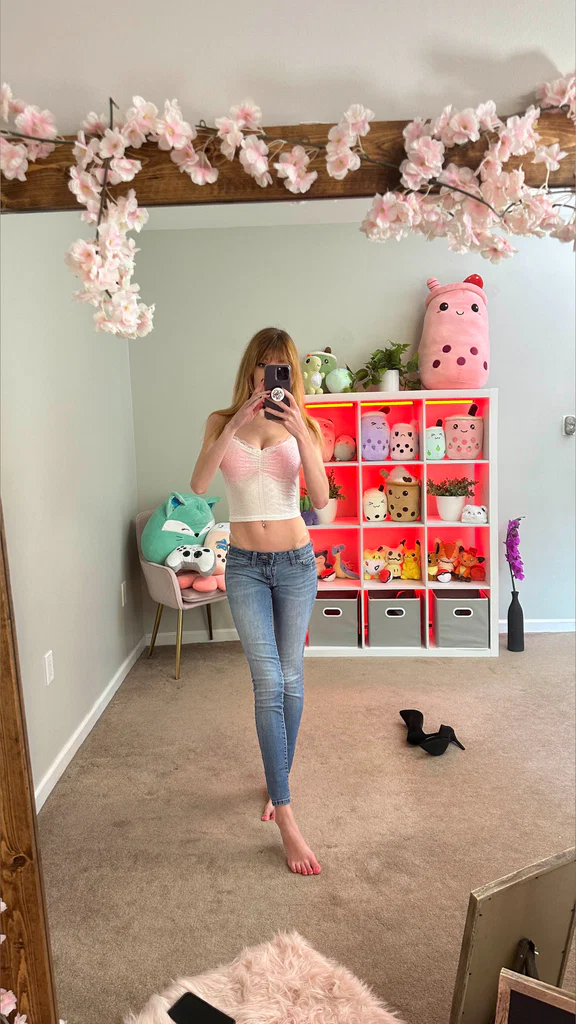 Nicole 💕's avatar