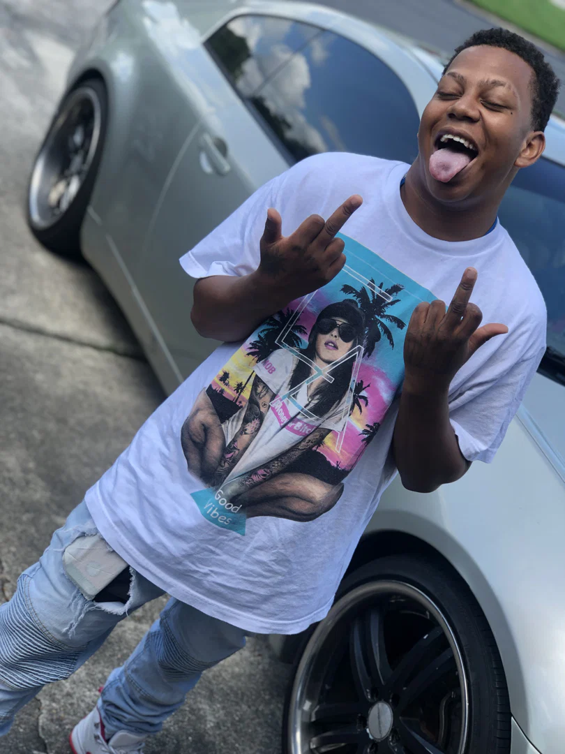 Tay Da Dot profile banner