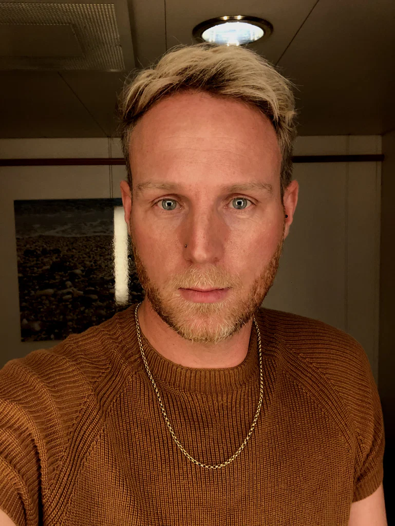 outdoorgayUK's avatar