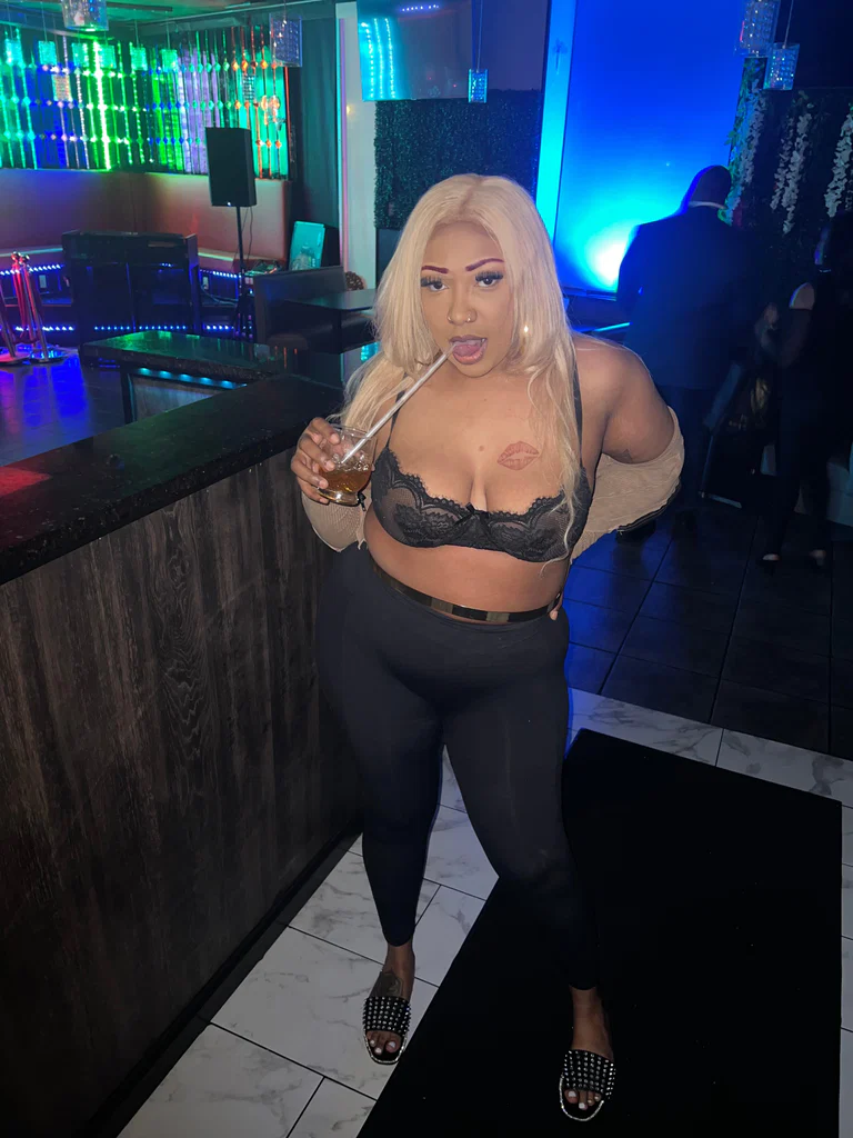 ❄️ Yummi213 👱🏾‍♀️'s avatar