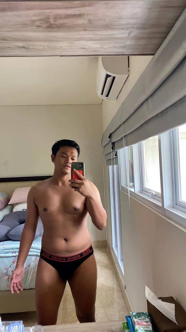 Maxi black ass free π profile banner