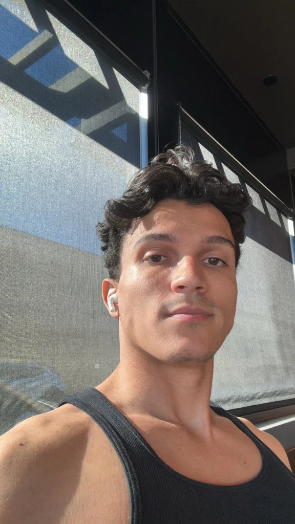 Matthewroyaal's avatar