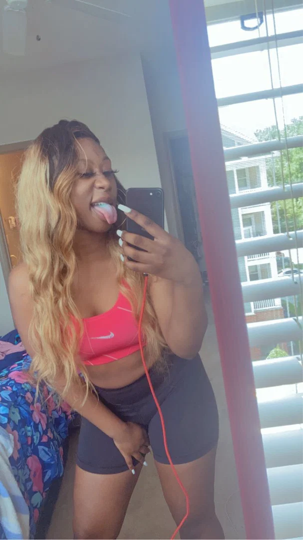 LUV🥰🤩 profile banner