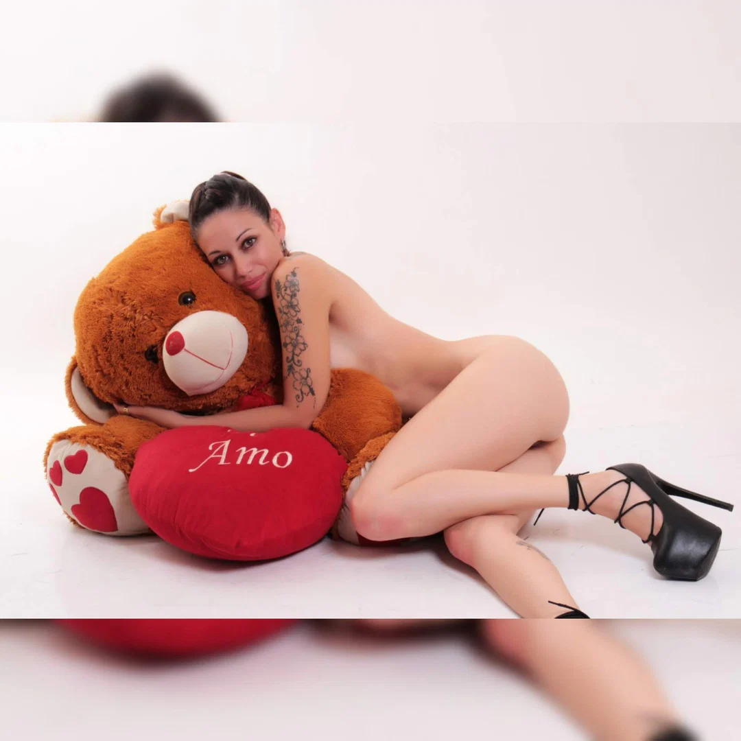 Romi.babyy profile banner