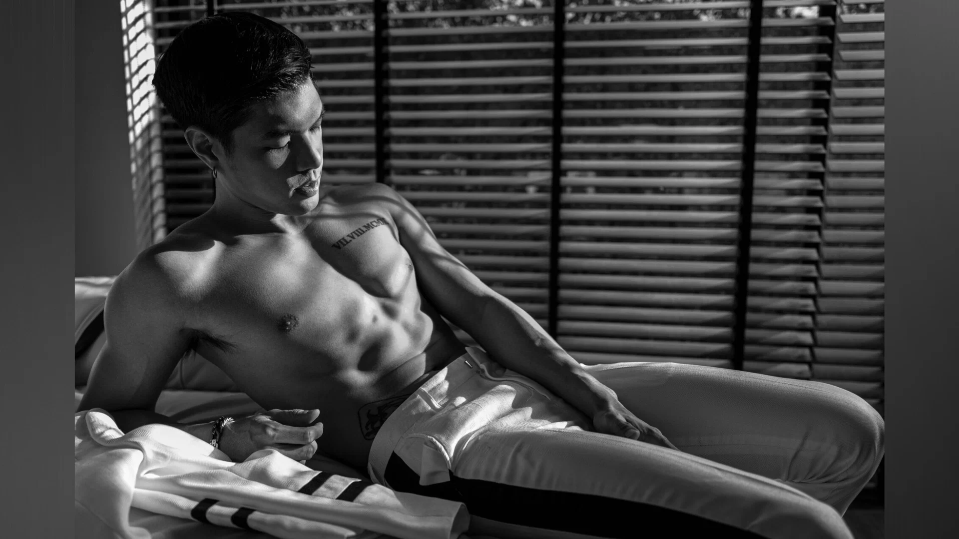 Onyx Magazine profile banner