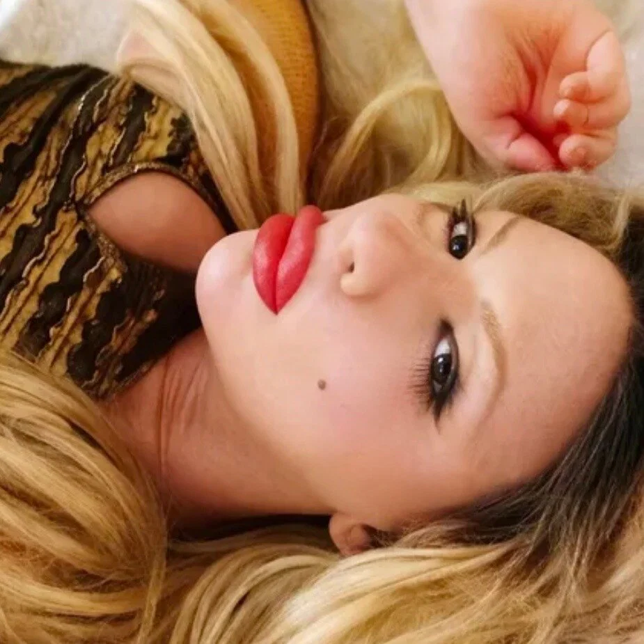 TS Teegan Lawless profile banner
