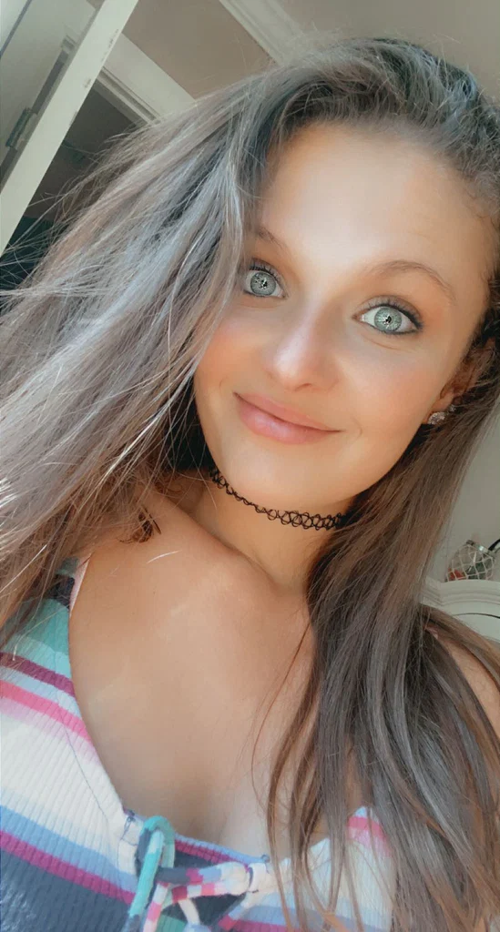 Ashley Hettrick's avatar