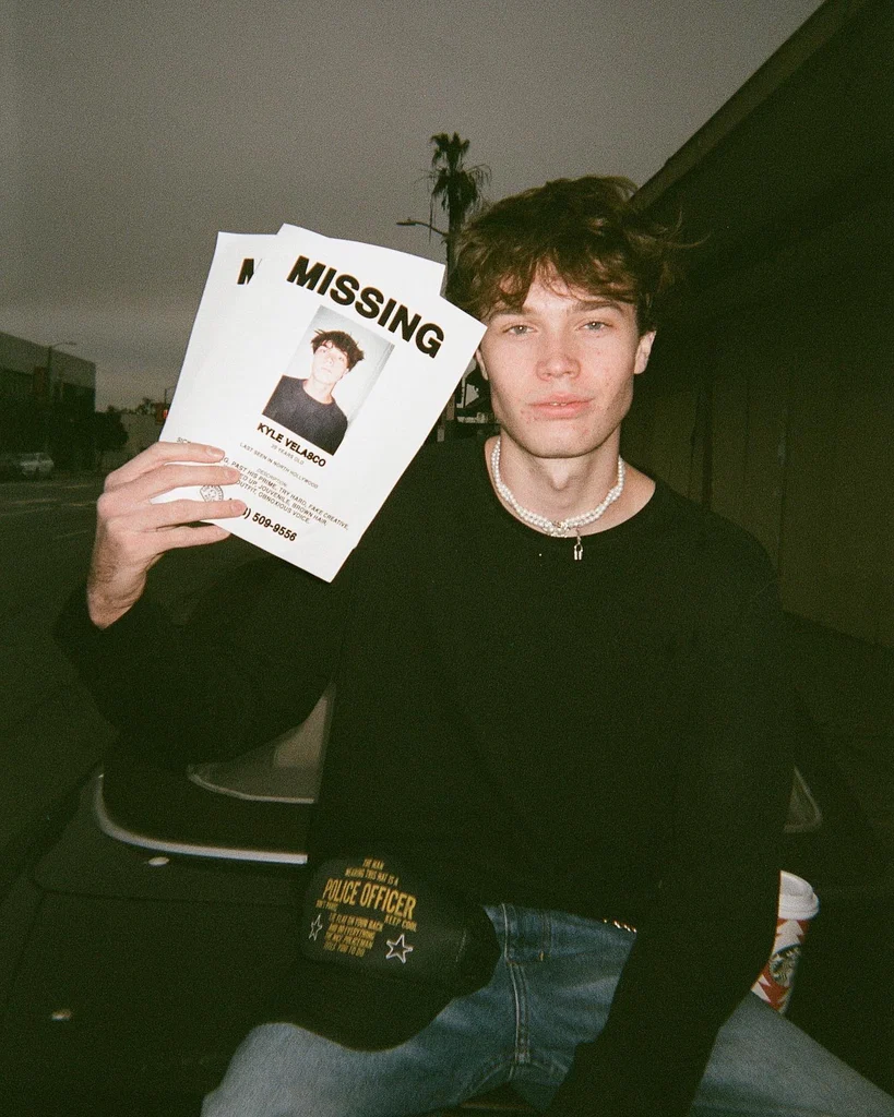 Hi