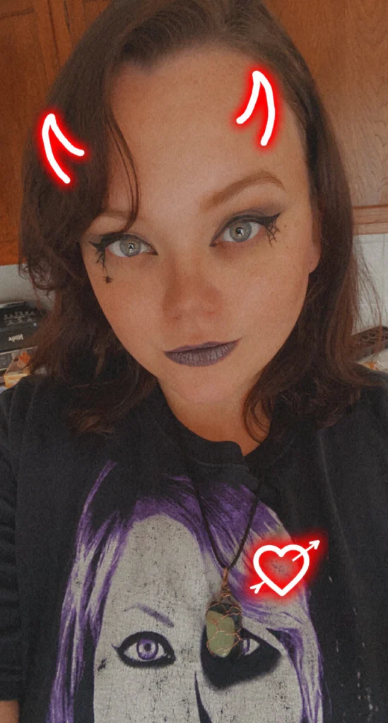 𝕸𝖔𝖑𝖑𝖞 🖤's avatar