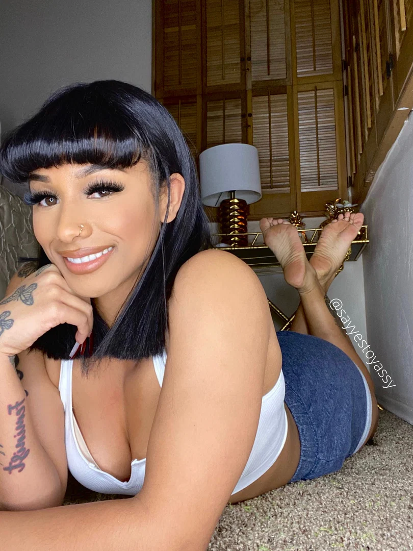 Yassy profile banner