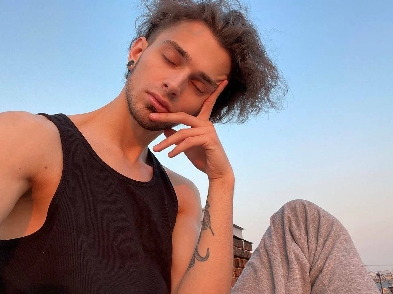 Natan Tusugo profile banner