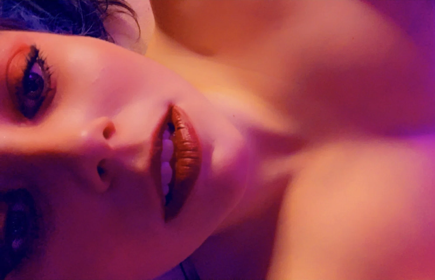 Megan Phoenix profile banner