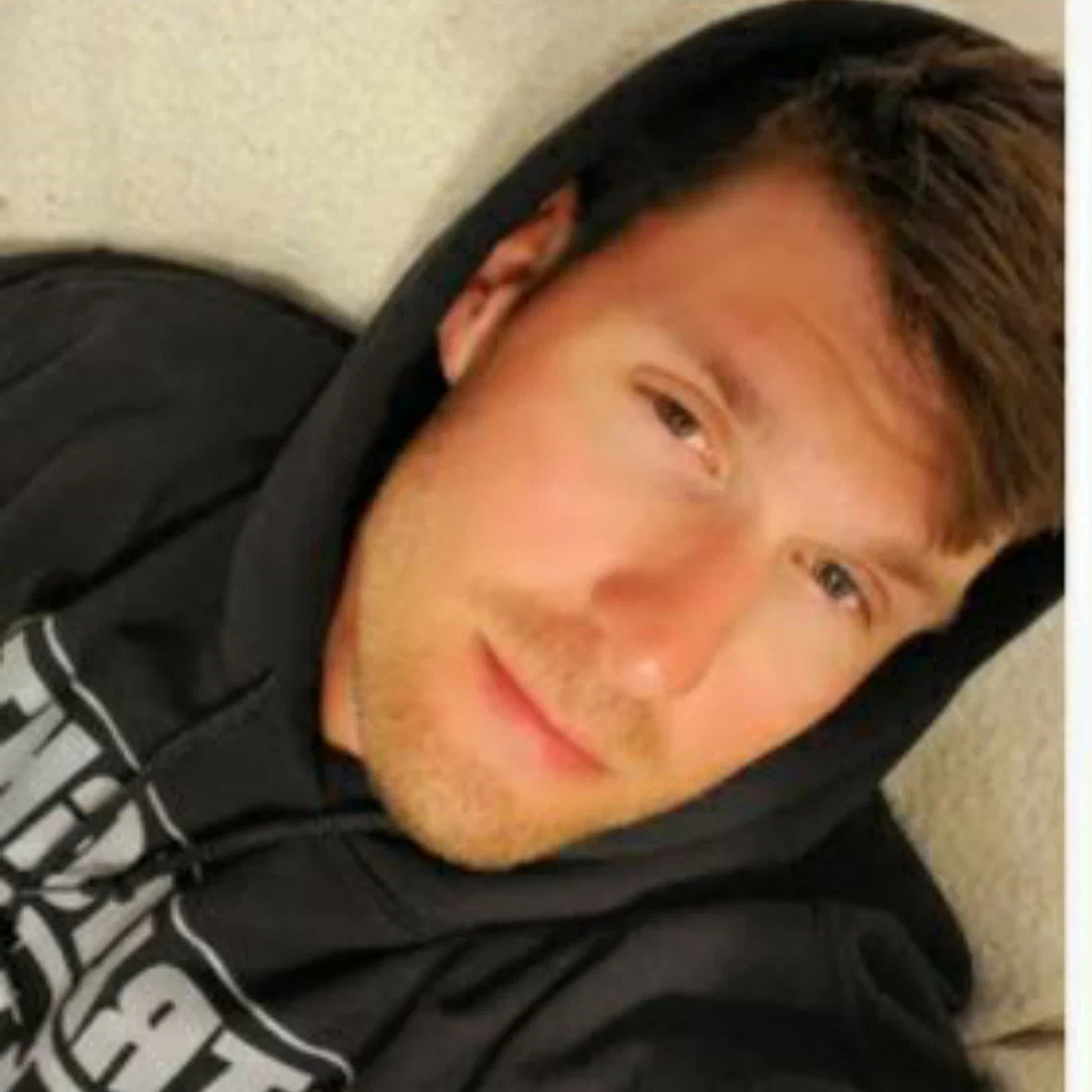 Rickyhighroller profile banner