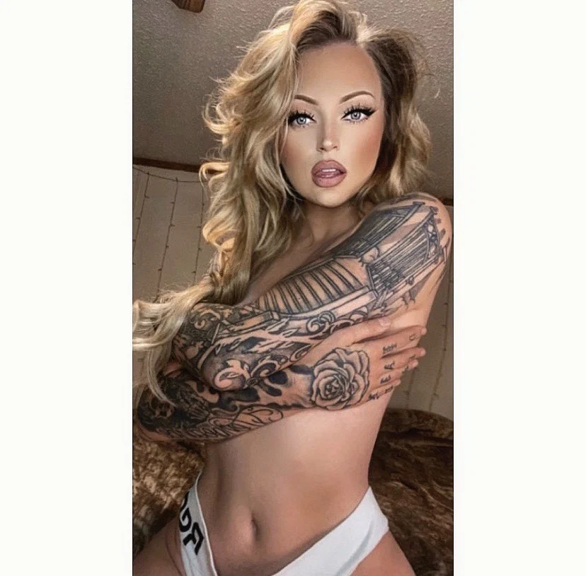 Danielle Hope's avatar