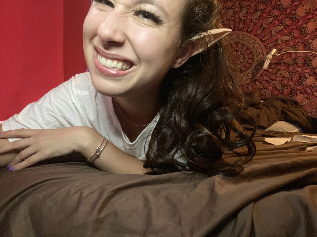 Nicole 🧝🏻‍♀️'s avatar