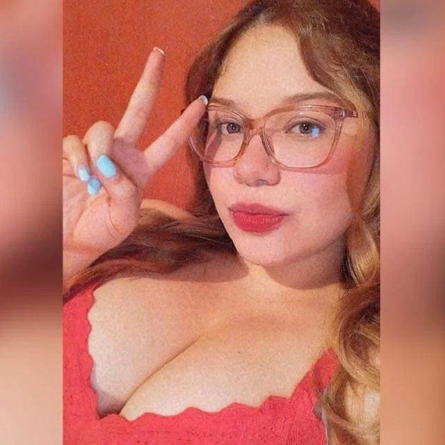 Em bouquets's avatar