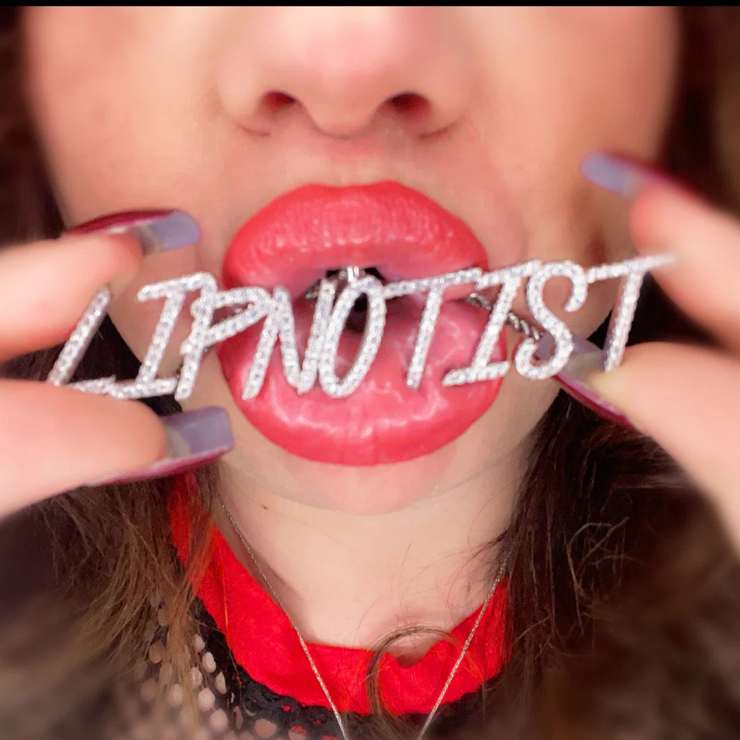 The Lipnotist π profile banner