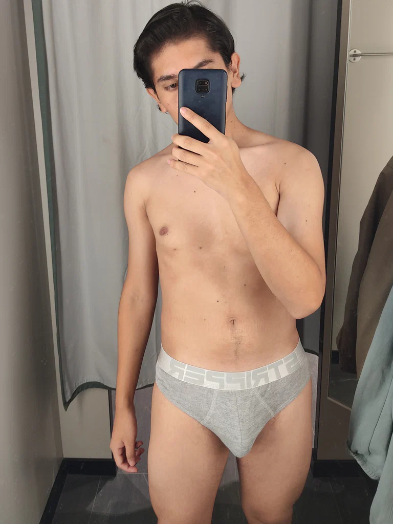 Gym boy hot 🥵