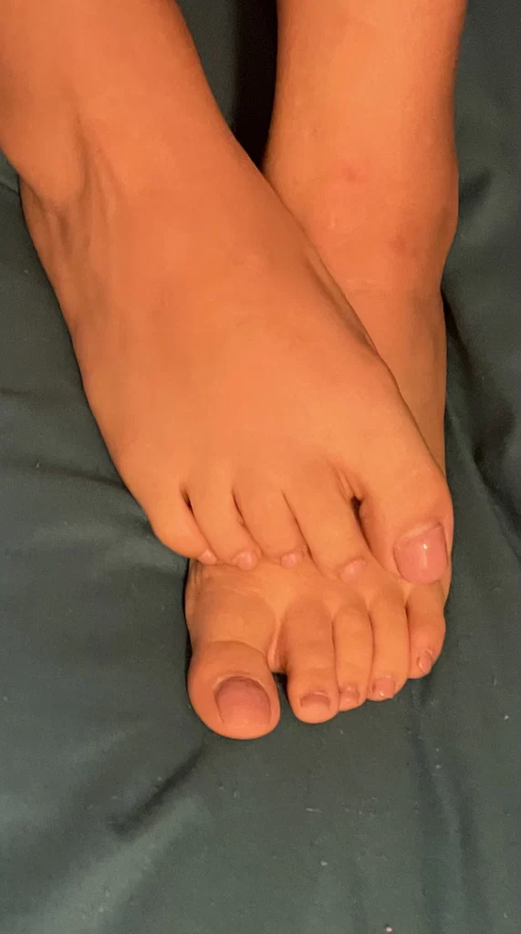 CutieFeet's avatar