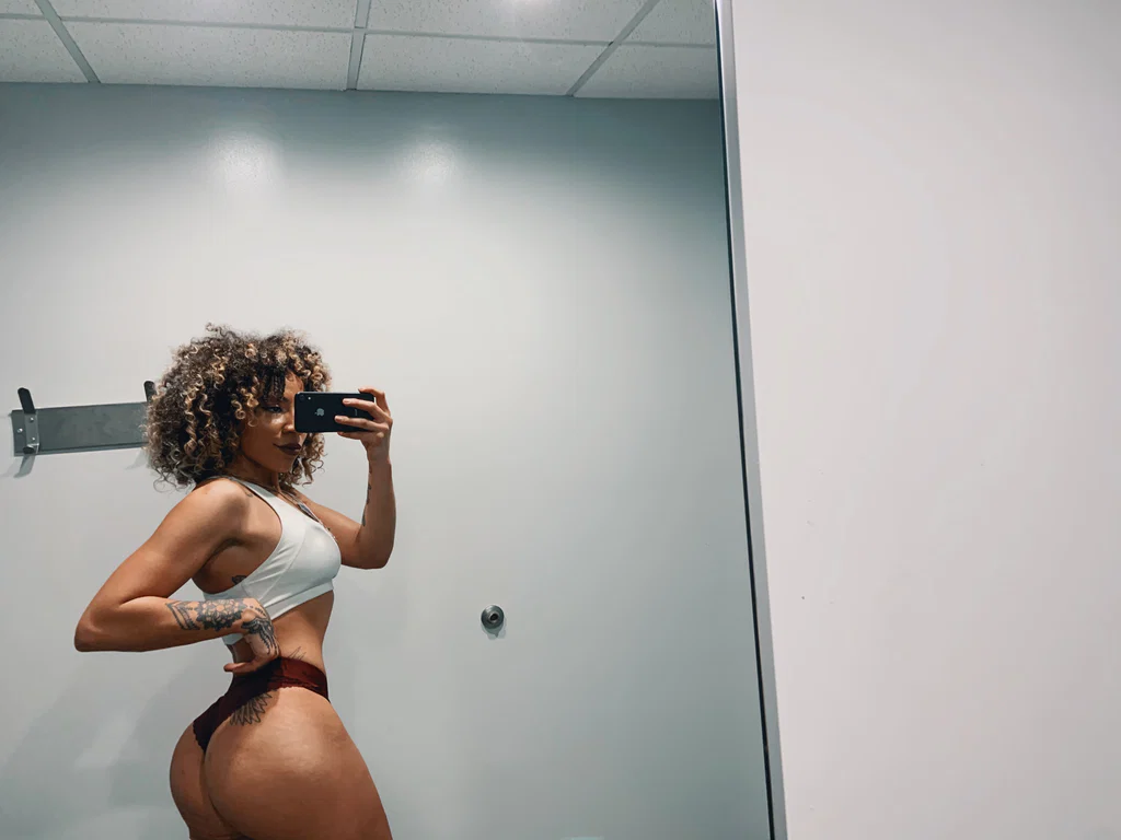Jocelyn Royale
