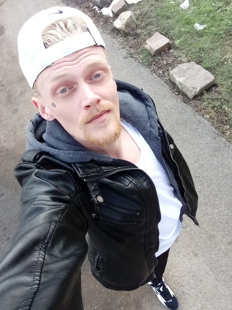 Russian's avatar