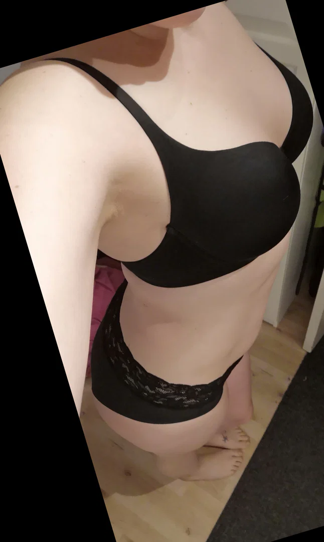 Freya profile banner