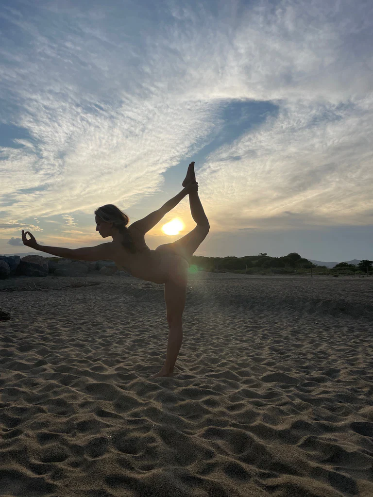 VicNude