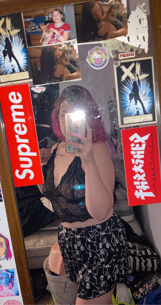 miranda rose 🦋's avatar