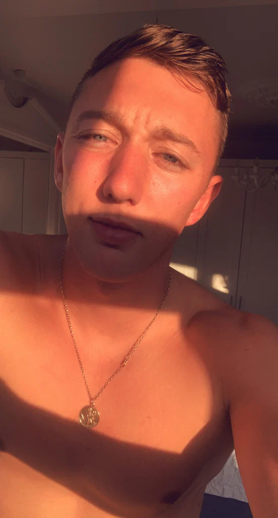 Alex Richie's avatar