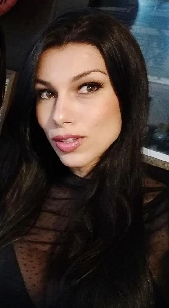 Ananda Robles's avatar