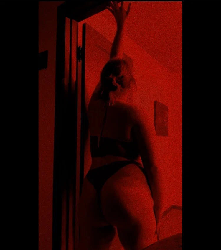 Lovely_Layne's avatar