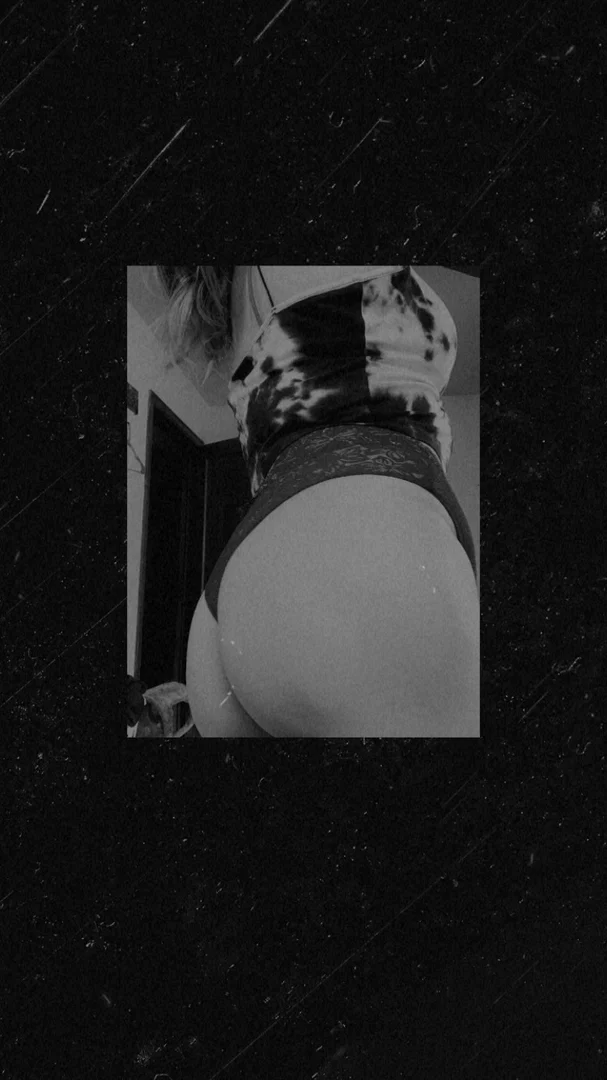 Lovely_Layne profile banner