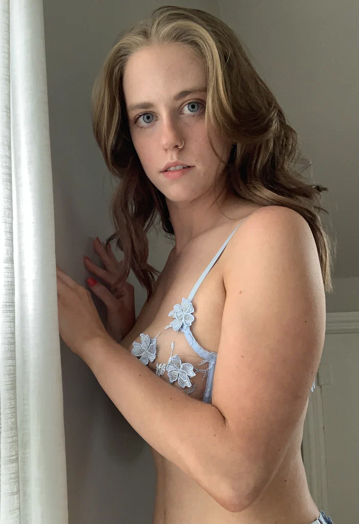 Emmie Jane's avatar