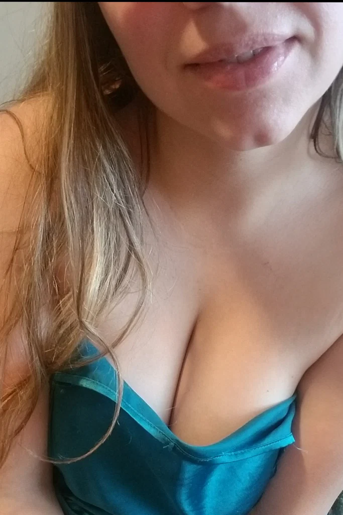 BustyBunny's avatar