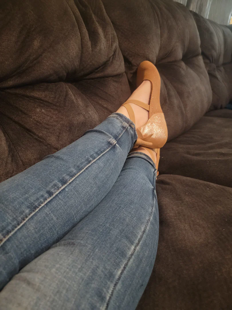 Feet for you profile banner