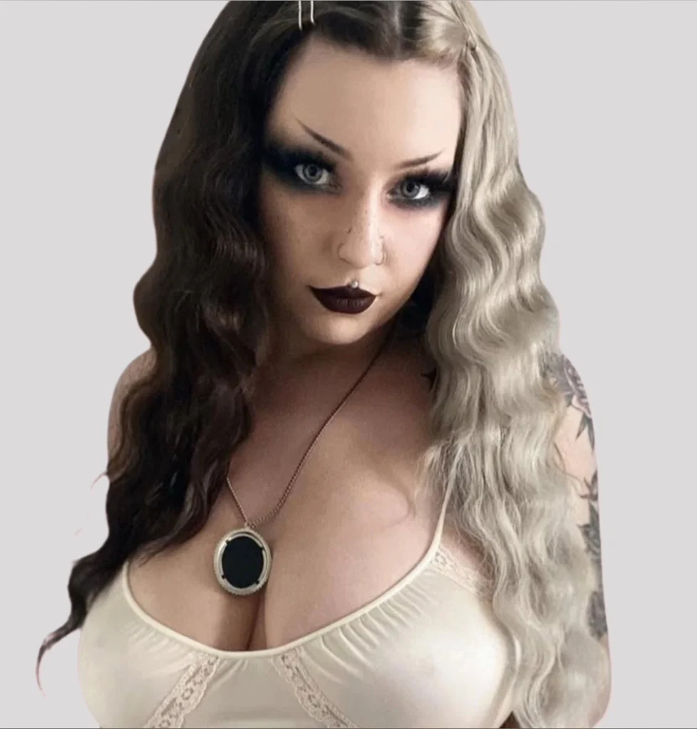 𝕭𝖗𝖆𝖙𝖙𝖞 𝕶𝖆𝖞𝖑𝖆's avatar
