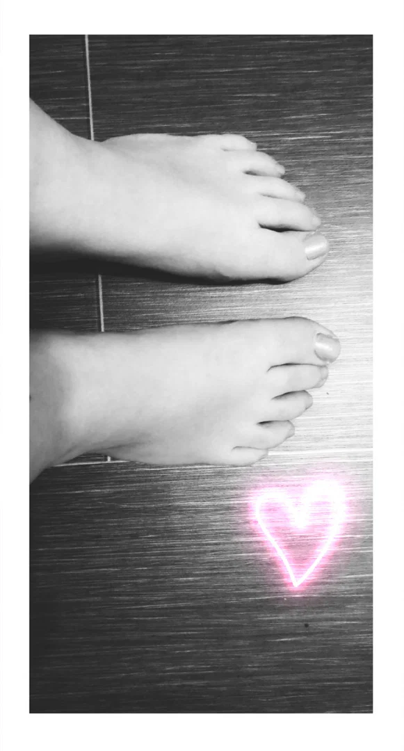 Toetally Feet profile banner