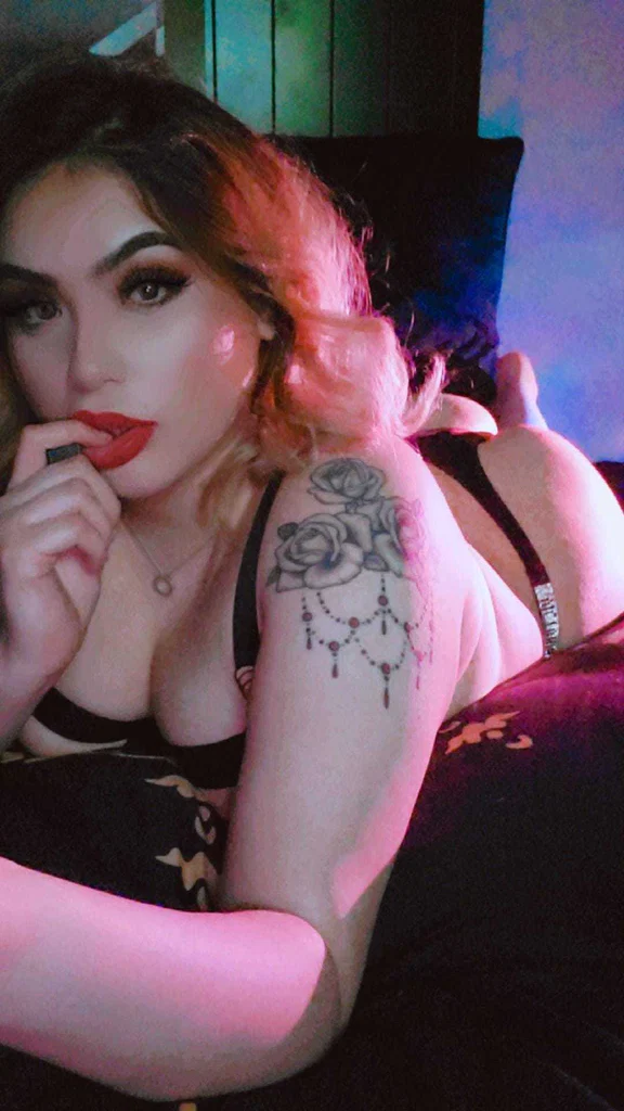 WAPNoemi 💋💦😈😻🤤's avatar