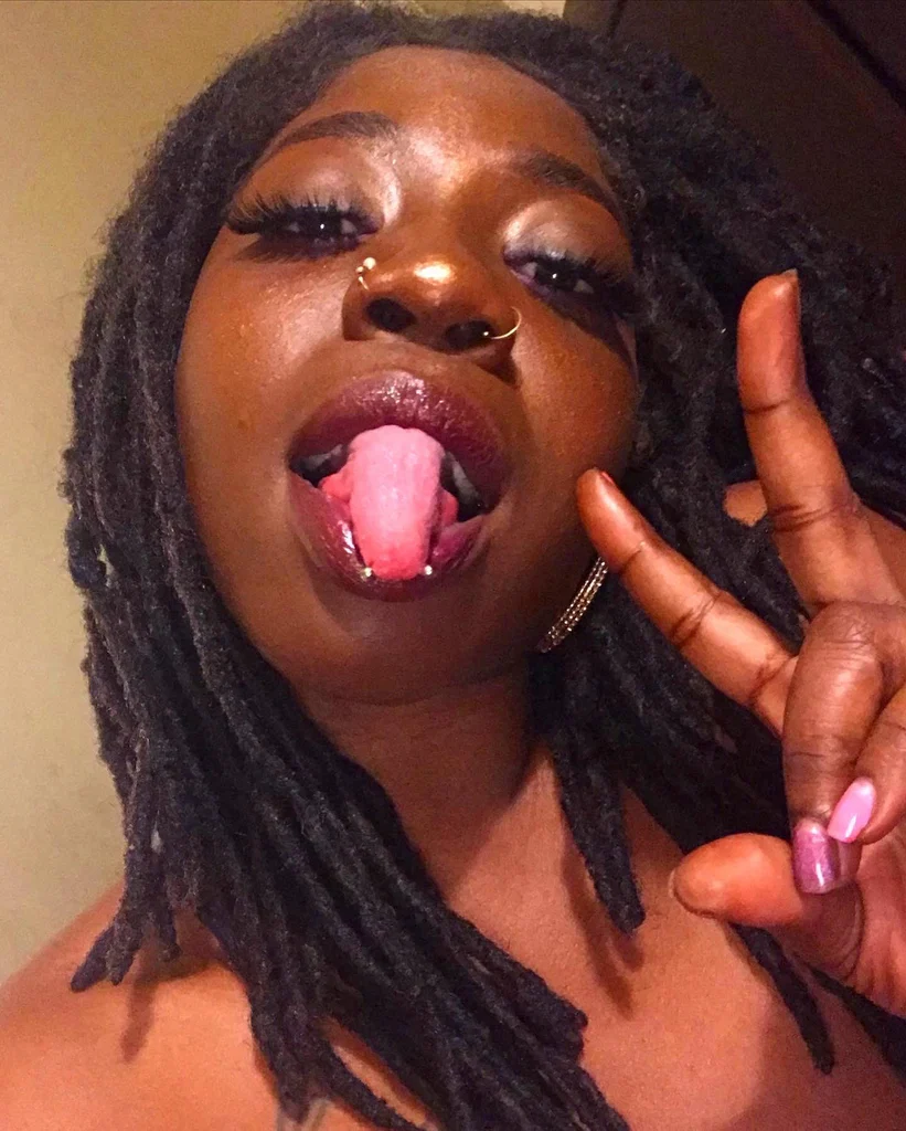 👑Kween of the Good Vibes Tribe💅🏿's avatar