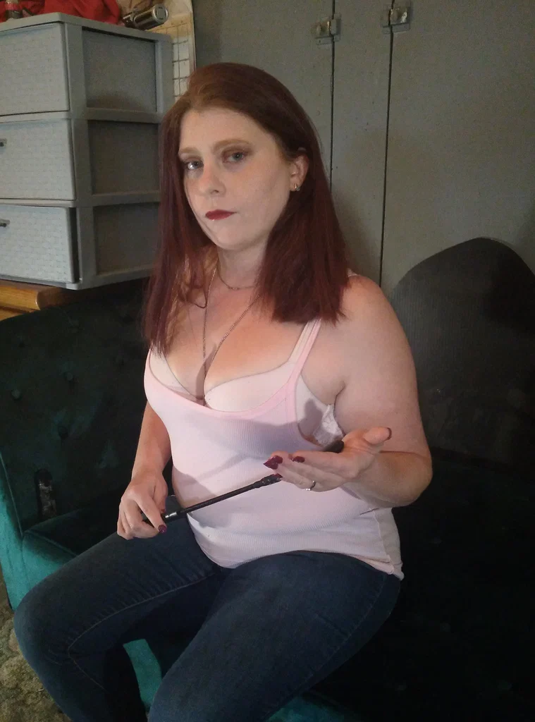 Ginger Vixen 6900's avatar
