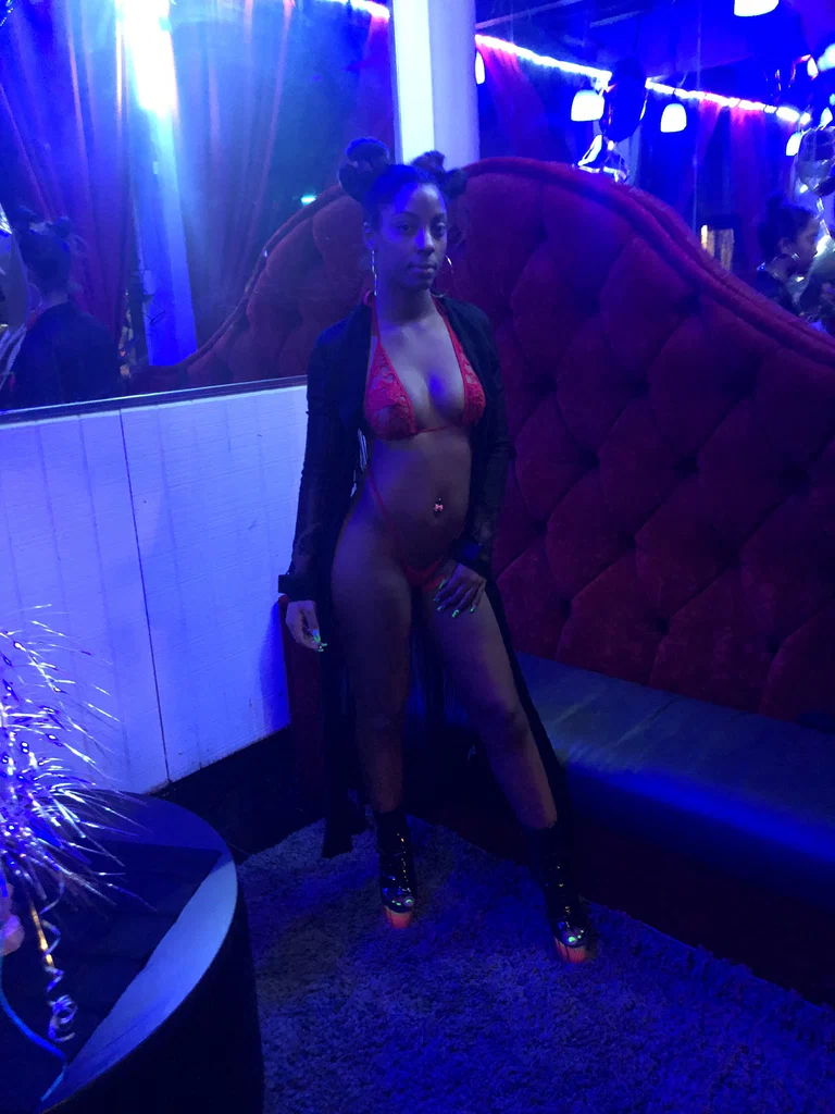 SweetStrawberry_Hennessy