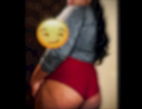 Nicki Divine's avatar