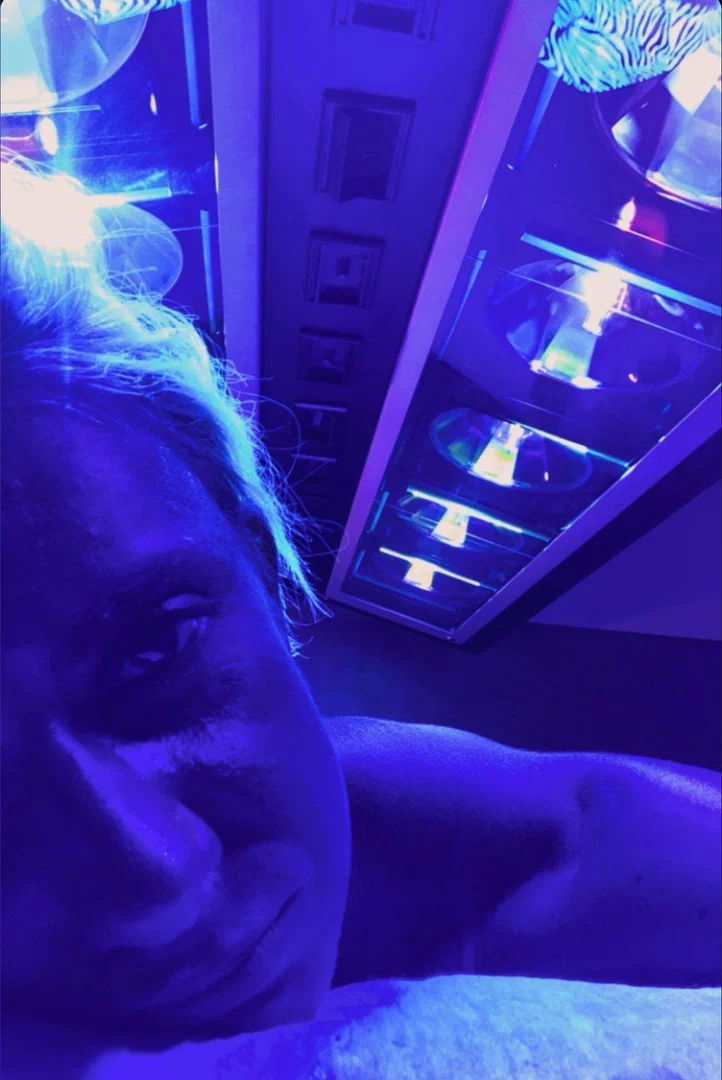 BadBlondeGirl profile banner
