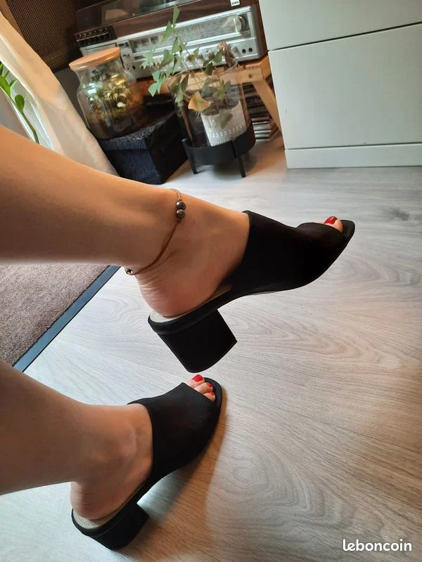 French Feet profile banner