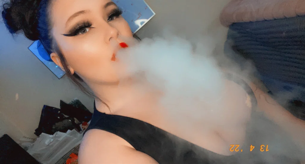 ariana marie's avatar