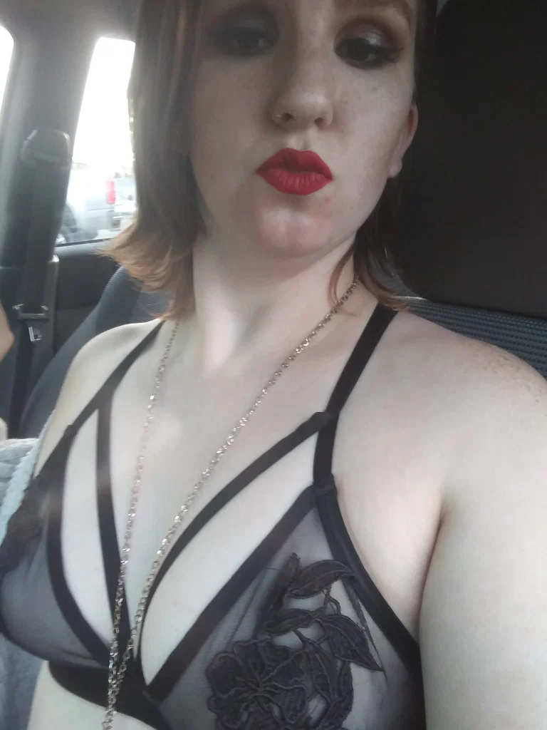 Sassy ginger's avatar