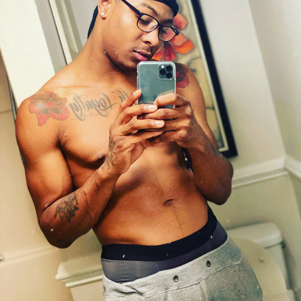 Kennie's avatar