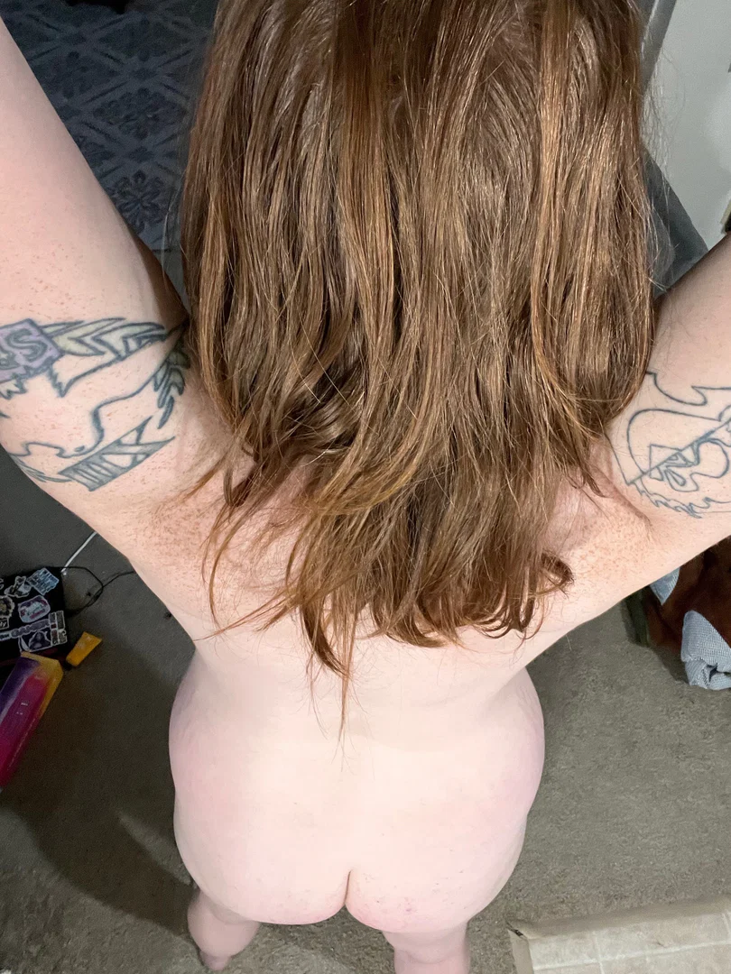 Lilly profile banner